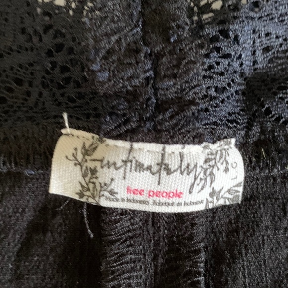FREE PEOPLE MIDNIGHT BRAMI LACE LONGLINE BRALETTE - Picture 7 of 9